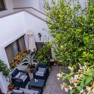 Otelurla Otel